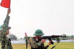 Hoàn thành 3 tiếng nổ trên thao trường