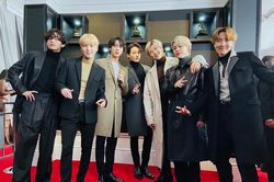 Biến BTS - Seventeen và Nu'est thành một gia đình, Big Hit tham vọng 'xóa sổ' YG: Knet vả thẳng mặt cho tỉnh!