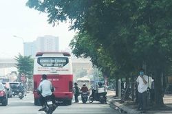 Nhiều xe khách 'rùa bò' rồ ga bỏ chạy khi bị kiểm tra
