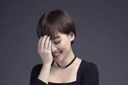 Đừng chọn 1 người đàn ông hiền lành, trừ phi phụ nữ muốn cân cả thế giới