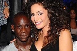 Balotelli từng chạy vào nhà tù nữ gây tai tiếng