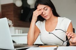 6 biện pháp bảo vệ mắt khi làm việc nhiều với máy tính
