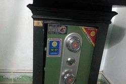 Bất ngờ lời khai của tên 'đạo chích' phá két sắt nhà bạn, trộm hơn 200 triệu đồng