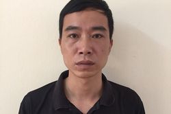 Tài xế 'xe ôm' cướp giật điện thoại của đôi nam nữ trong đêm
