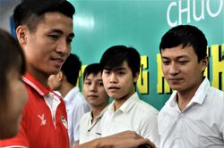 Bùi Tiến Dũng ấn tượng với sinh viên Bách khoa