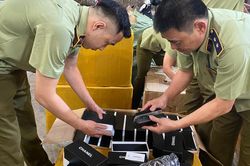 500 kính mắt hiệu Chanel, hàng về từ Lạng Sơn nghi đồ giả