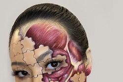 'Phù thủy make-up' Canada và phong cách trang điểm ảo ảnh thị giác