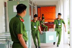 Thi tốt nghiệp THPT 2020: Lực lượng Công an tham gia cả 3 vòng in sao đề thi