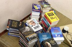 Thư viện '3 không' D Free Book