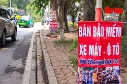 Công an quận Hoàng Mai và Nam Từ Liêm xử lý các vi phạm trật tự đô thị sau thông tin trên báo Tin tức