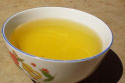 Bỏ thứ này vào nước rửa mặt thì dù 40 tuổi da vẫn láng mịn, không nhăn, không nám
