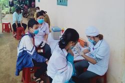 Dịch bạch hầu lan rộng: Bệnh nhân không được tiêm vắc-xin đủ, đúng lịch