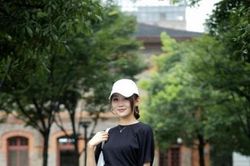 Loạt váy áo nhấn nhá được chị em săn lùng nhiều nhất mùa hè này
