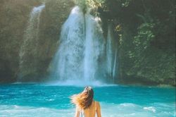 Thác nhiều tầng hút tín đồ yêu thích mạo hiểm