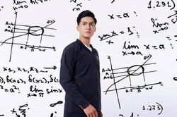 Hết dạy học, 'anh giáo' Nguyên Trực tiếp tục 'thả thính' teen cuối cấp bằng điều này đây