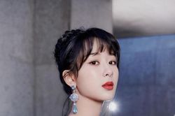 Nữ thần Kim Ưng 2020: Hai mỹ nhân Dương Mịch - Dương Tử đua 'top', Trịnh Sảng khó có cơ hội