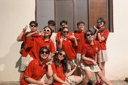 Thành tích học tập đáng nể của Phương Mỹ Chi
