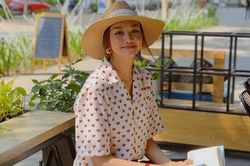 Cách diện đồ trẻ hơn chục tuổi của U40 Thanh Hằng