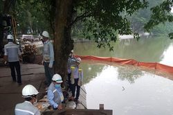 Kè hồ Hoàn Kiếm chính thức hợp long toàn tuyến với công nghệ bê tông cốt sợi
