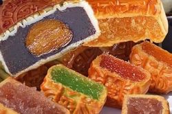 Cảnh giác với bánh trung thu siêu rẻ trôi nổi