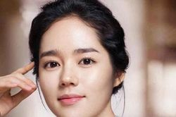Phụ nữ có nét tướng này cực phú quý giàu sang, cả đời an nhàn