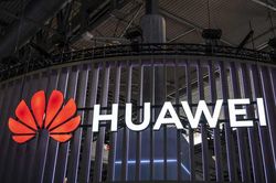 Lâm vào cảnh khốn đốn do bị Mỹ cấm chip, Huawei quay sang lĩnh vực sản xuất xe hơi thông minh