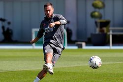 Real Madrid nhận hung tin về Eden Hazard