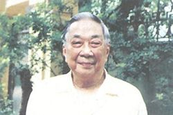 Nhà thơ Tố Hữu: Chớ tin ở 'lòng tốt' của kẻ ác!