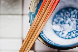 Mẹo chọn đũa và bảo quản đũa an toàn với sức khỏe