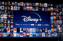 Disney đẩy mạnh dịch vụ phát trực tuyến do dịch COVID-19