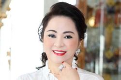 Vợ ông Dũng 'lò vôi' - CEO Nguyễn Phương Hằng: Không có giá trị nào bằng tình yêu thương