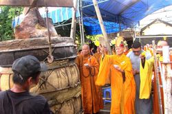 Chùa Phú Đức đúc đại hồng chung, mở rộng xây dựng
