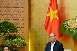 Tăng sức sản xuất để bù đắp mất mát của nhân dân miền Trung do 'lũ chồng lũ, bão chồng bão'