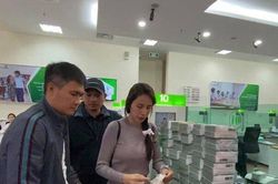 Sao Việt: Thủy Tiên lên tiếng trước ý kiến trái chiều hỗ trợ người dân