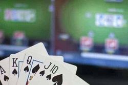 Chồng em nghiện cờ bạc online