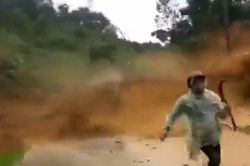 Bão Vamco cận kề, miền Trung nơm nớp nỗi lo sạt lở kinh hoàng