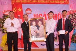 Lãnh đạo tỉnh dự ngày hội Đại đoàn kết toàn dân tộc tại Lâm Hà