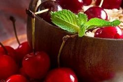 Ăn trái cây khi đói để giảm cân giữ dáng, đúng đắn hay sai lầm?