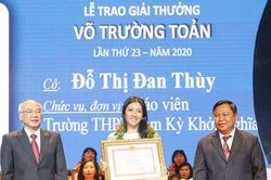 50 nhà giáo tiêu biểu tại TPHCM nhận giải thưởng Võ Trường Toản lần thứ 23