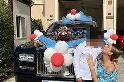 Choáng với giá siêu xe bà mẹ xinh đẹp mua tặng con trai 12 tuổi