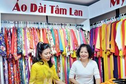 Doanh nhân vượt khó