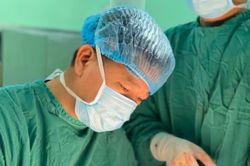 Bé 14 ngày tuổi đã phải phẫu thuật vì khối u máu gây nguy hiểm tính mạng