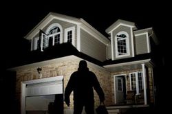 Nhóm đối tượng đột nhập vào nhà 'quan huyện' trộm két sắt