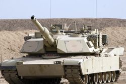 Binh sĩ Anh nói gì về xe tăng M1 Abrams Mỹ?