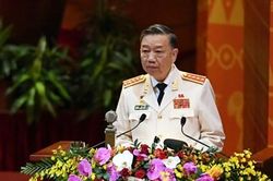 Tiếp tục đổi mới toàn diện, xây dựng lực lượng CAND trong sạch, vững mạnh, góp phần vào sự nghiệp xây dựng và bảo vệ Tổ quốc