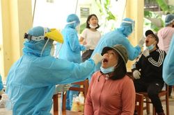 Nữ công nhân Hải Dương dương tính với biến chủng SARS-CoV-2 mới sau khi nhập cảnh Nhật Bản