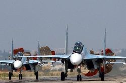 Điên cuồng sát hại binh sĩ Syria, IS khốn đốn trước mưa bom Nga