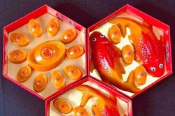 Xôi, bánh cá chép hút khách dịp Tết ông Công ông Táo