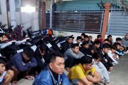 Vĩnh Long: Bắt quả tang hơn 130 người tụ tập chuẩn bị đua xe trái phép