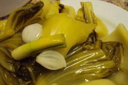 Thêm nguyên liệu này, dưa muối để lâu bao nhiêu cũng không hỏng